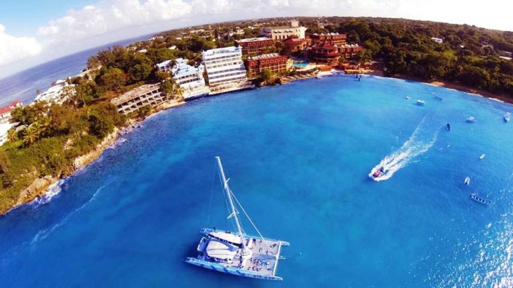 Ahnvee Resort (Adults Only) Sosua Exterior photo